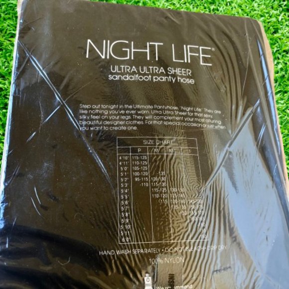 NIGHT LIFE VINTAGE Light Gray Ultra Ultra Sheer Pantyhose Size Tall - 2 Pairs - Picture 8 of 11